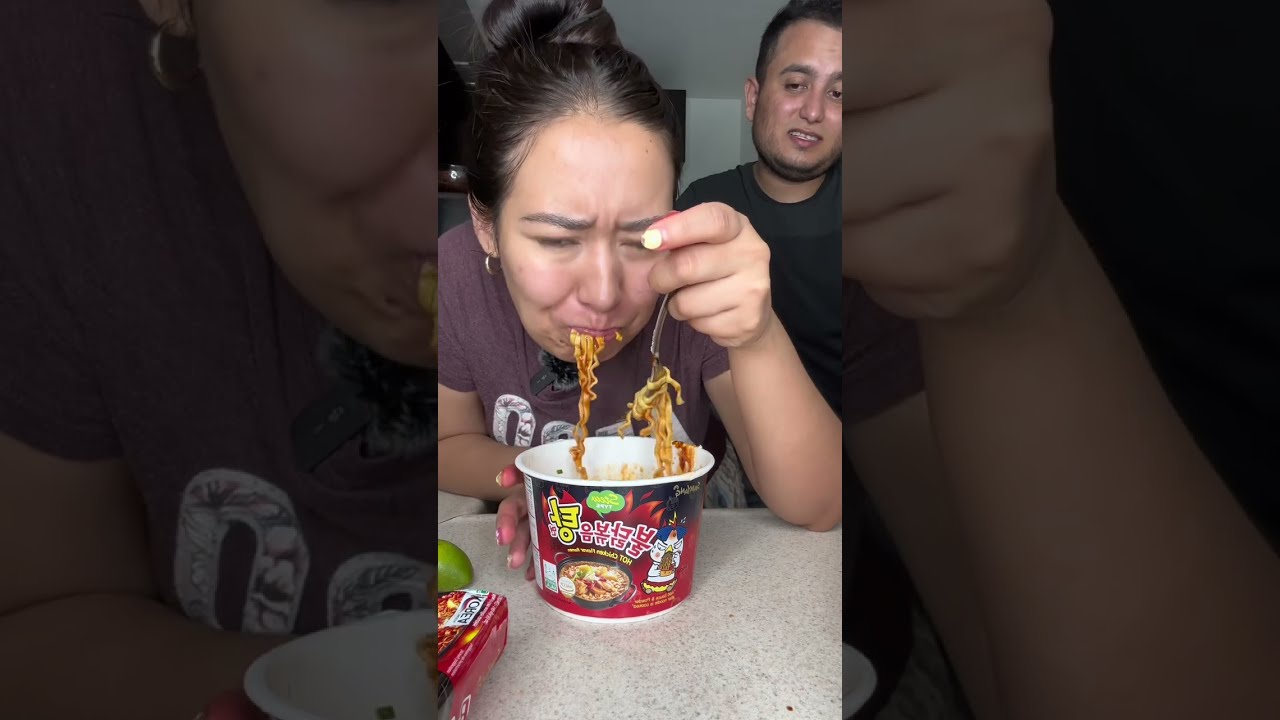 Mi novia prueba el ramen mas picoso del mundo