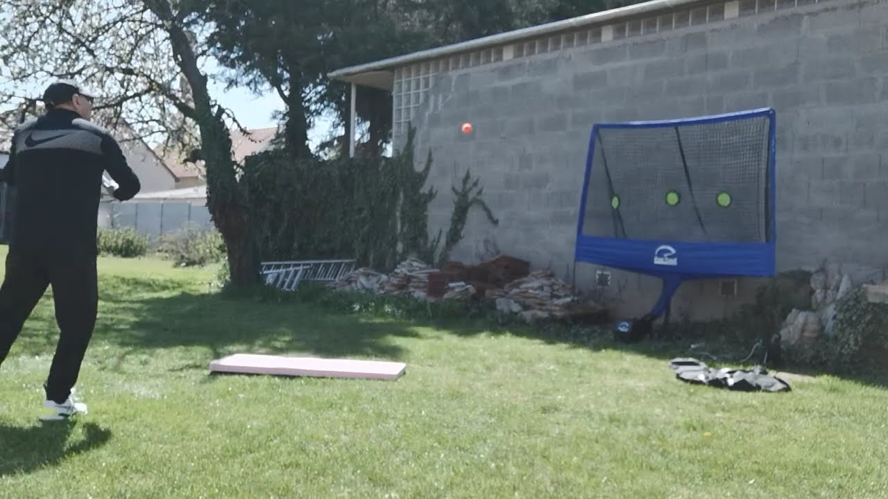 Fast Track  Tennis in the garden (very first day practice)