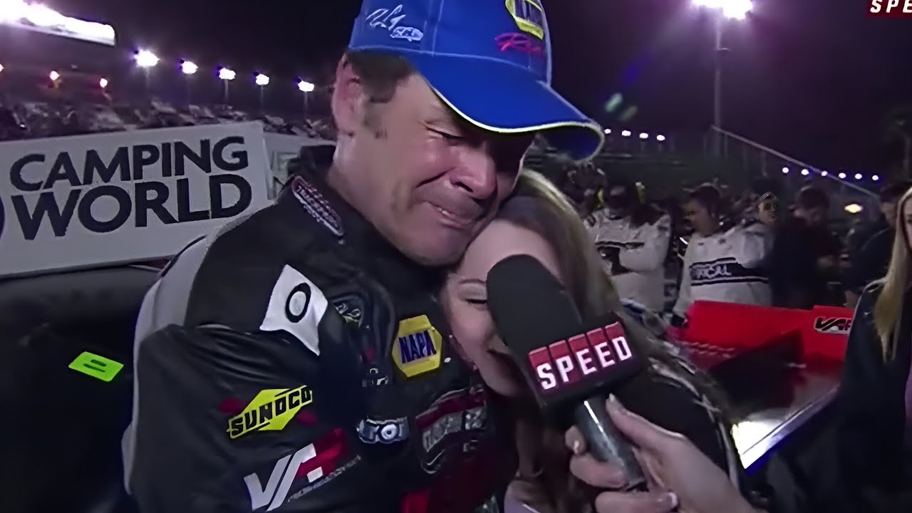 Michael Waltrip WINS - 2011 NextEra Energy Resources 250 NASCAR Truck Series at Daytona