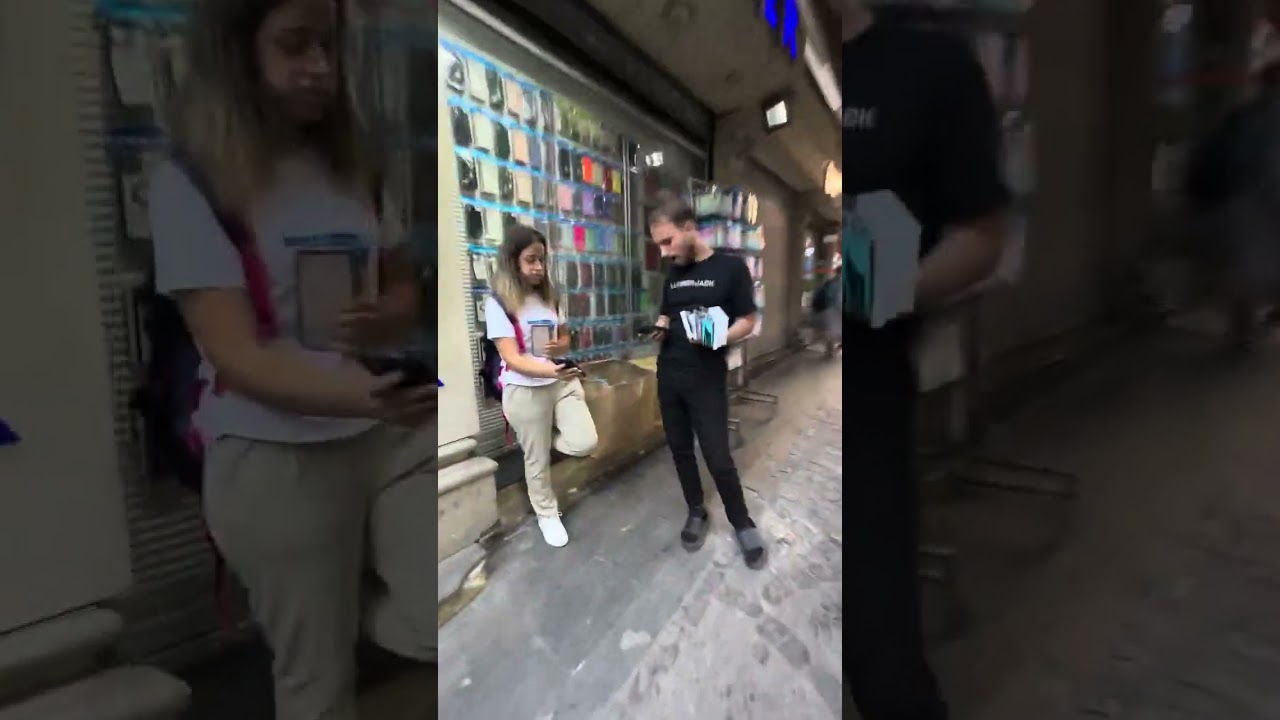 Eminonu meydandan  tahtakale santral center&rsquo;gelis onemobile hamdi restorantin  aradan giris