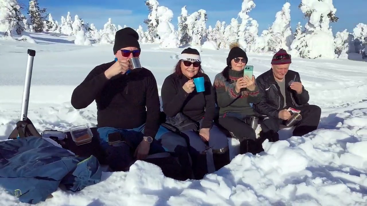 Päiväkahvit tunturissa