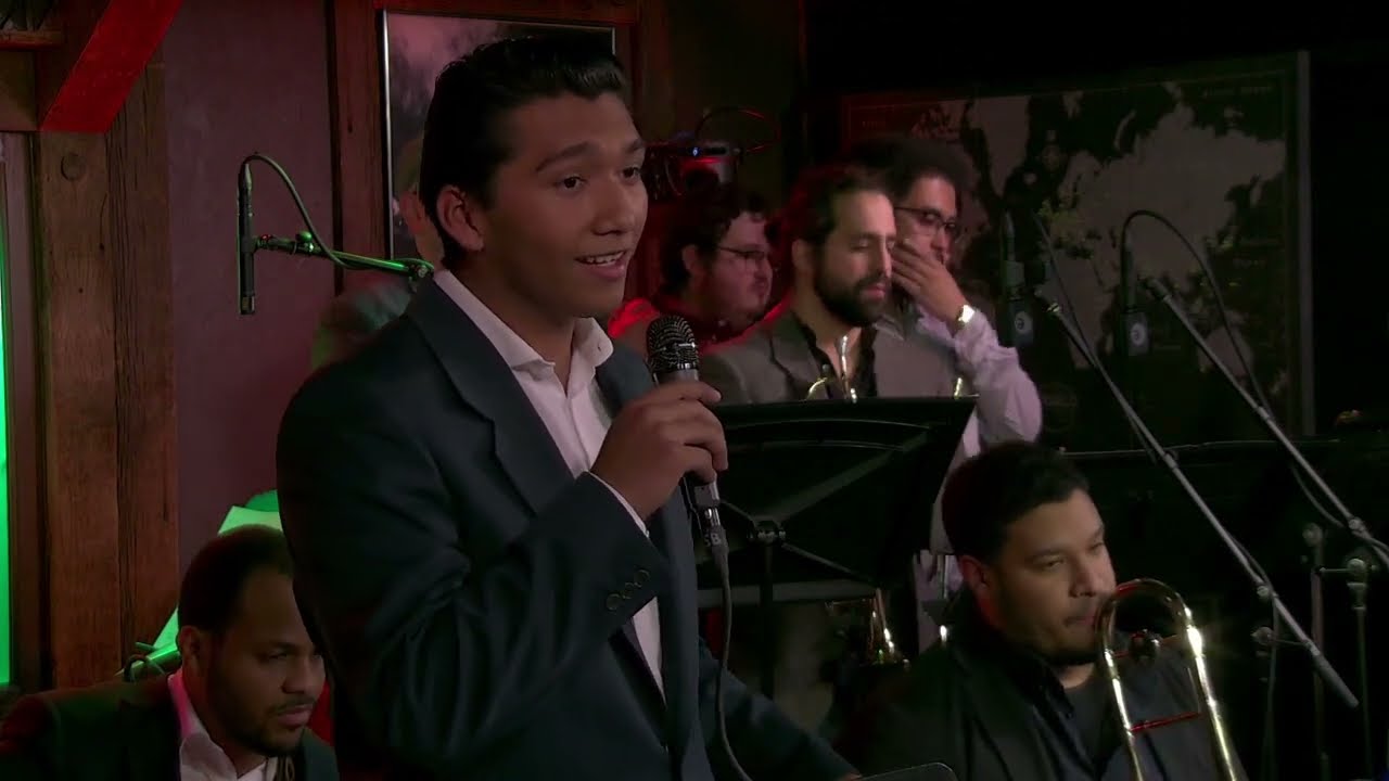 Peter Frank Orchestra featuring Lucas Beltran - Looks Like December