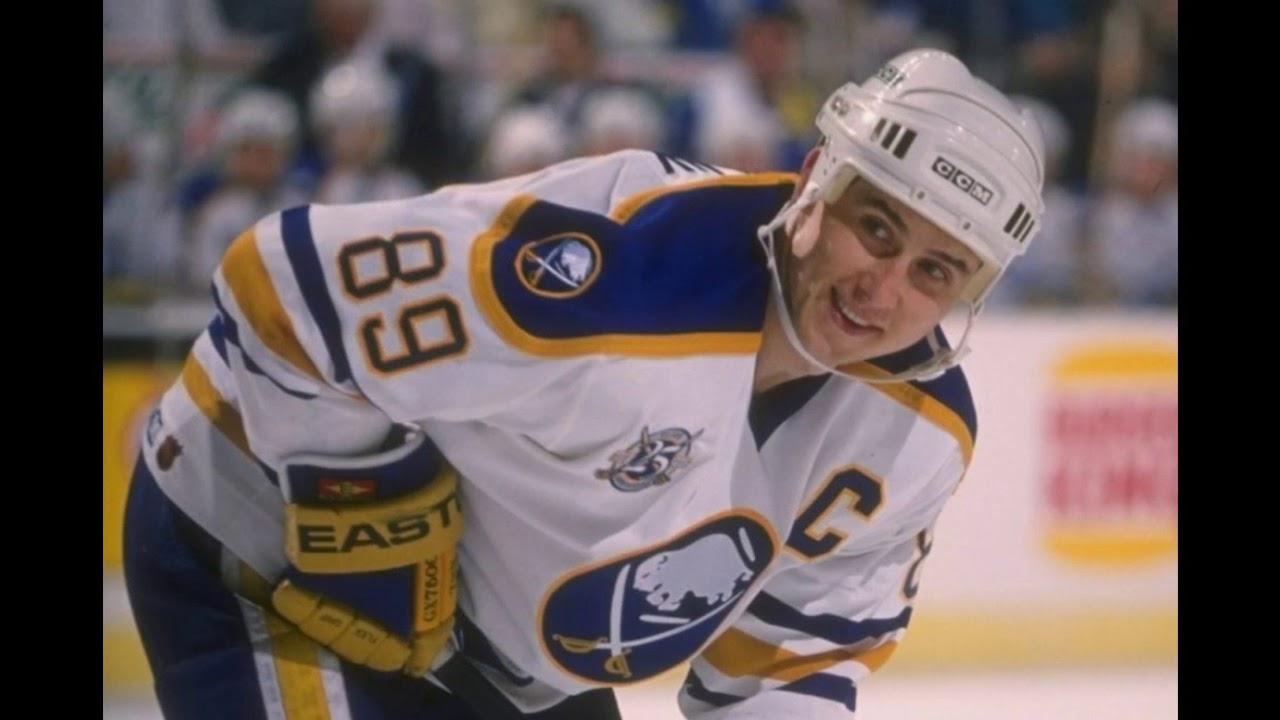 LaFontaine-Mogilny-Hawerchuk vs Nordiques