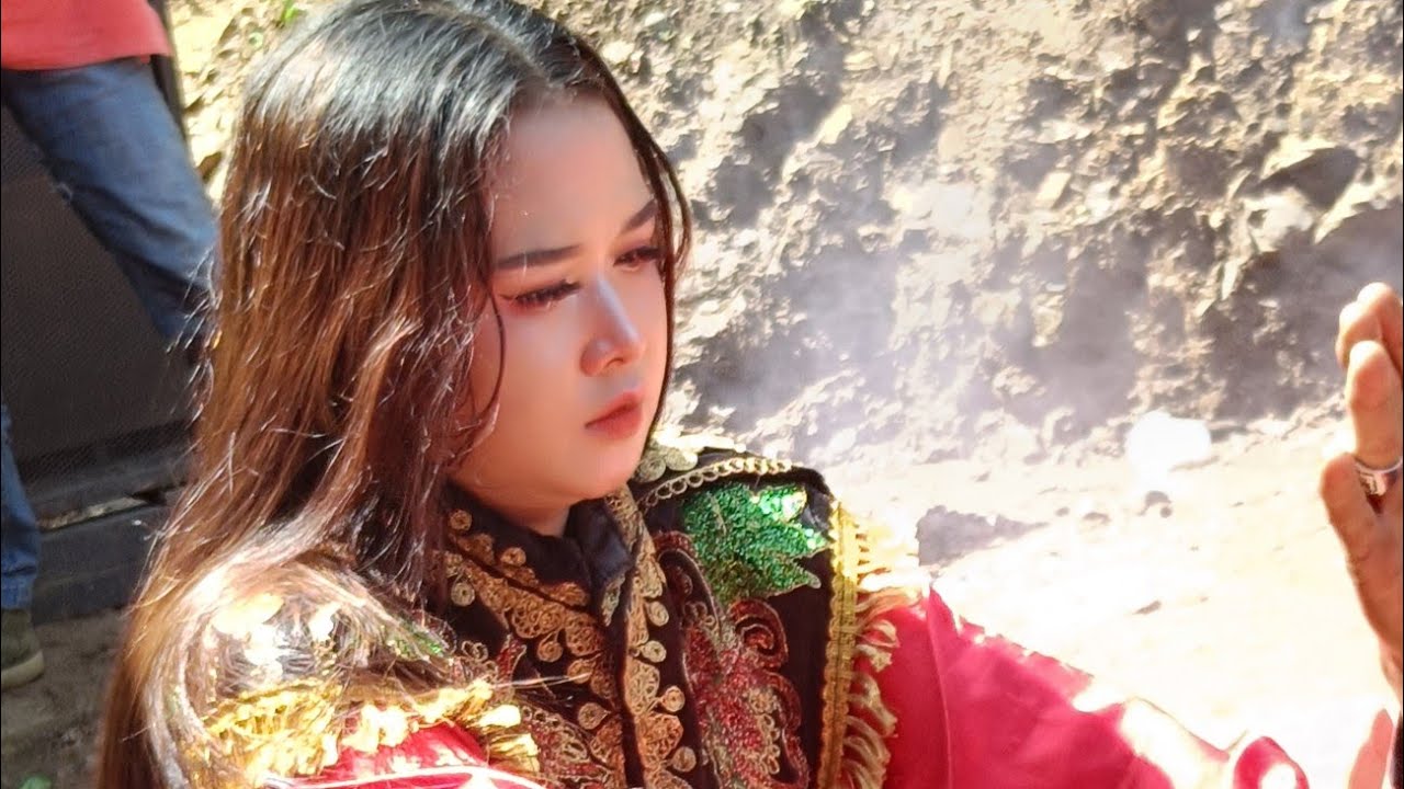JANTURAN PAMUNGKAS EBEG KSATRIA NGUDI LARAS LIVE BESUKI 