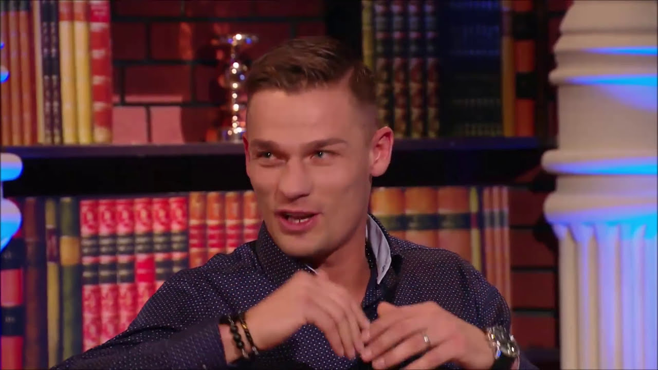 Thaiboxer Vladim&iacute;r Moravč&iacute;k v Neskoro Večer