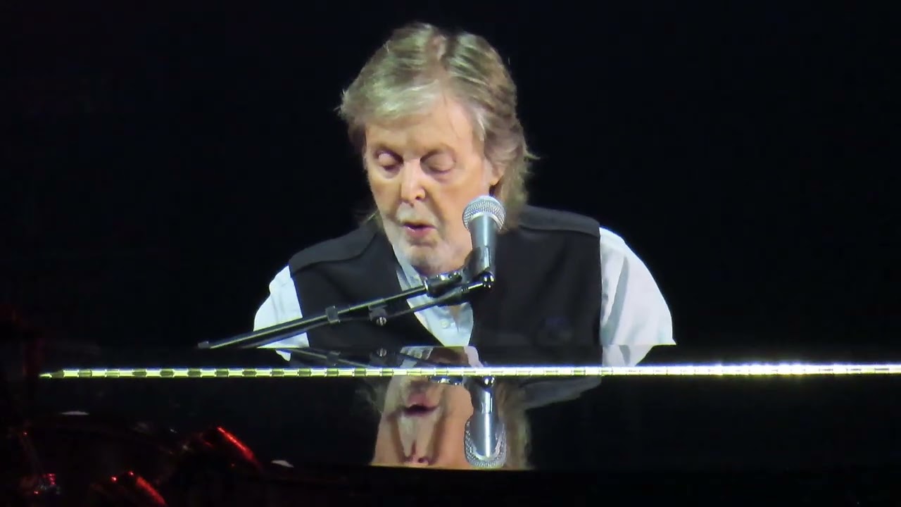 Paul McCartney Nationwide Arena Columbus, Ohio 11/8/25  Let It Be
