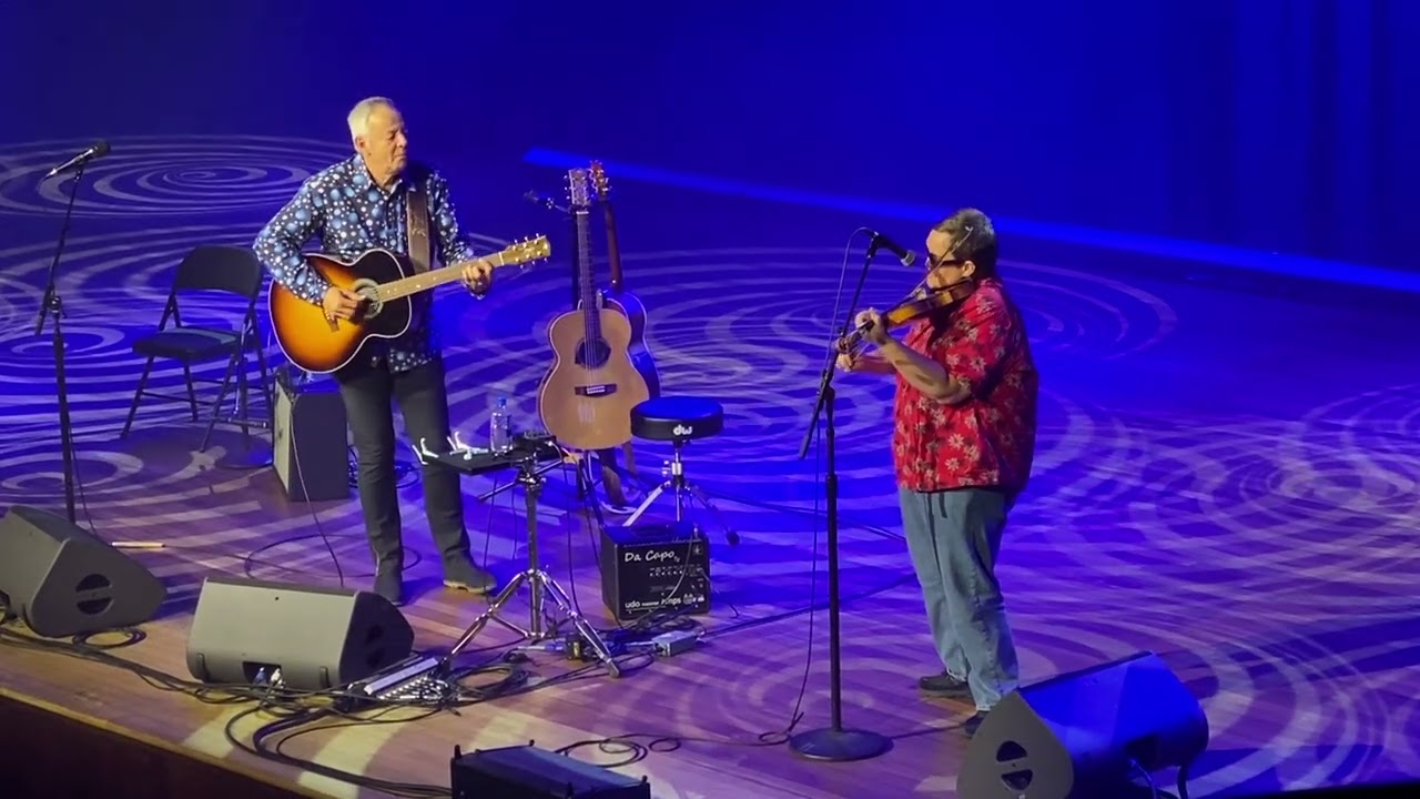 Ashokan Farewell by Tommy Emmanuel & Michael Cleveland.  Ryman Auditorium, Nashville TN 10/11/25