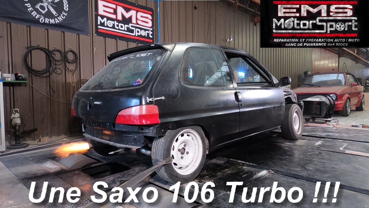 Cette Saxo s'identifie à une 106 et elle a un Turbo !!!