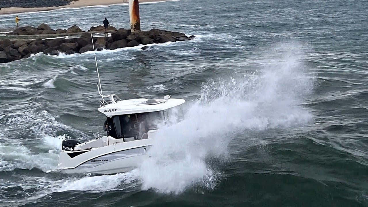 📛 DANGER SORTIE EN MER EXTRÊME‼️ GROSSE HOULE ‼️GROS COEFFICIENTS À CAPBRETON. 🌊🥶