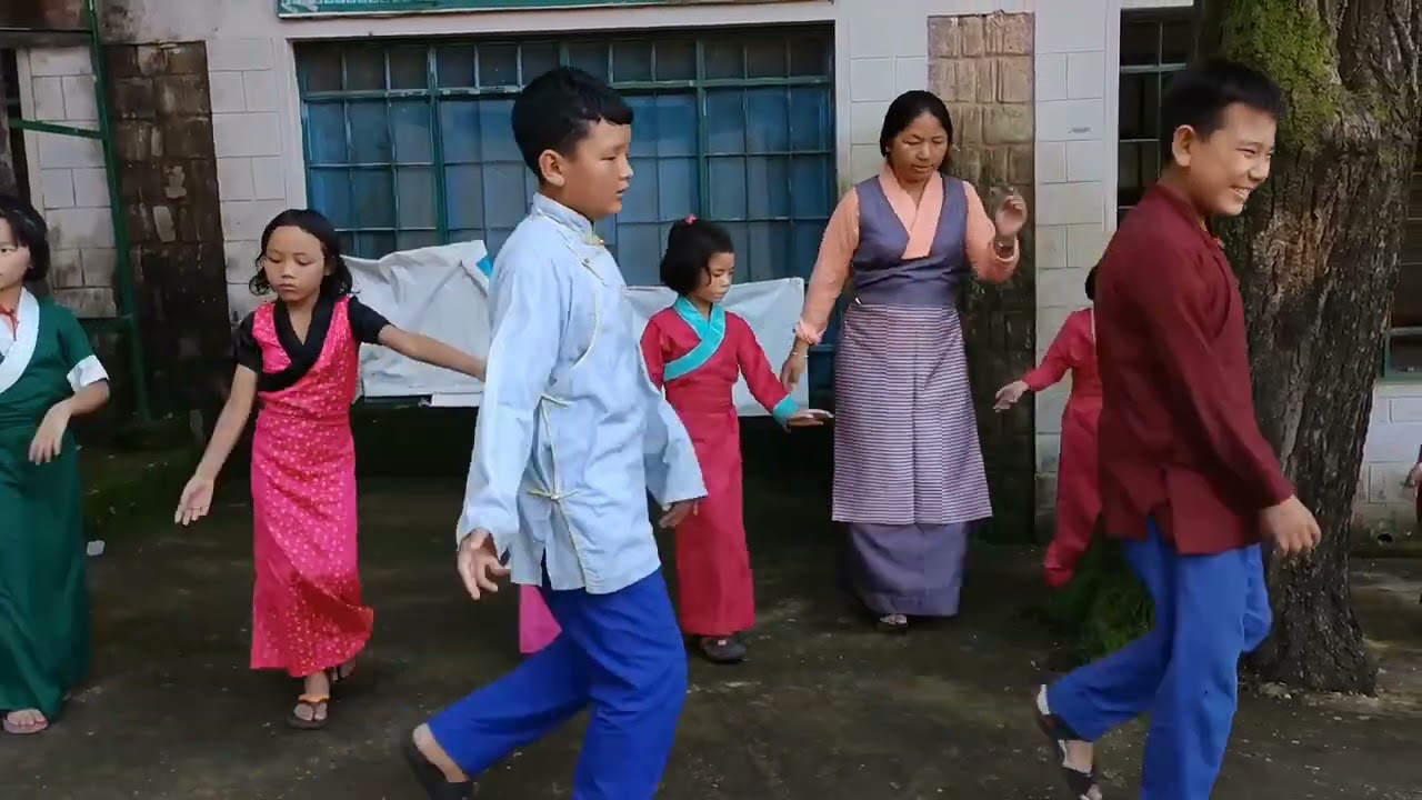LHAKAR GORSHAY//LOWER TCV SCHOOL