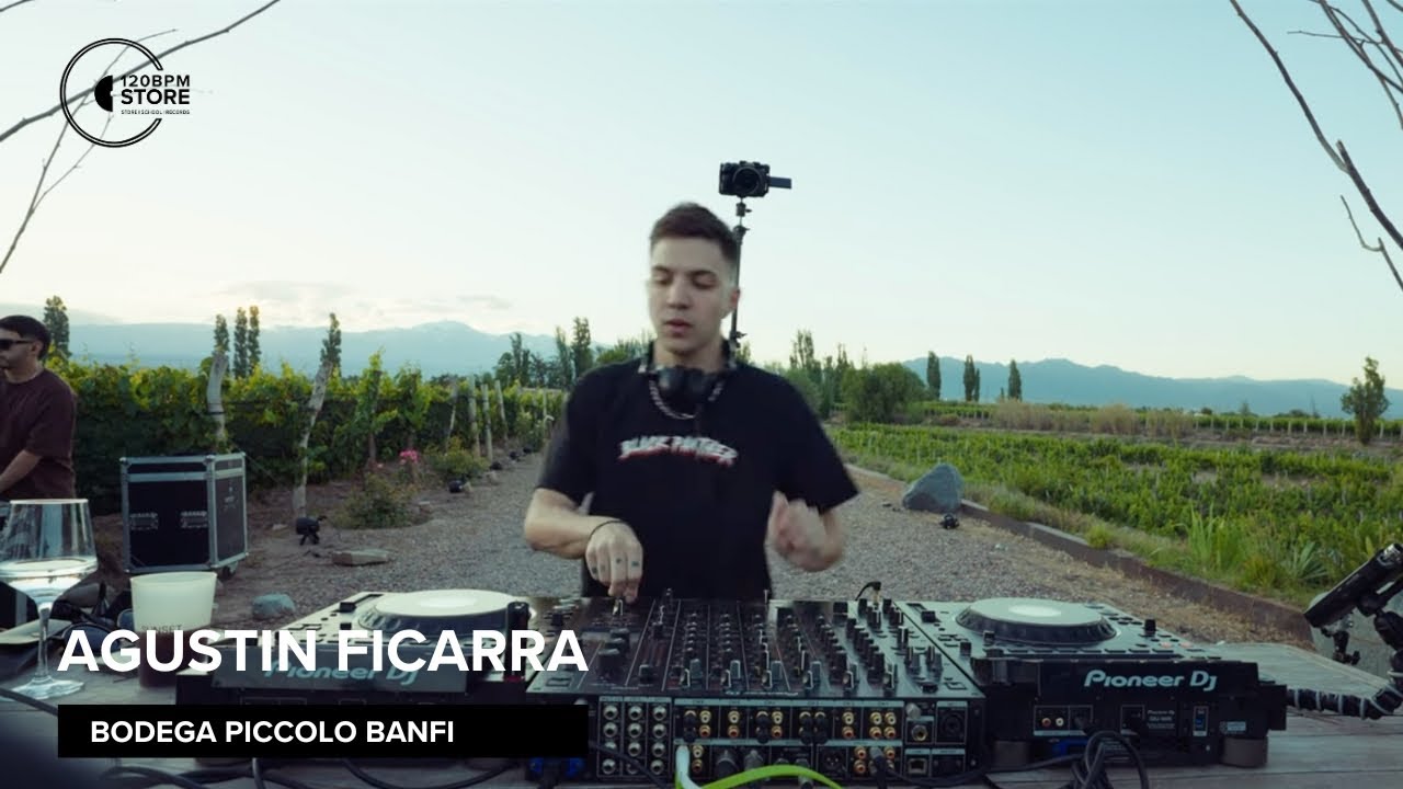 Agustin Ficarra @ Piccolo Banfi #01, Mendoza.