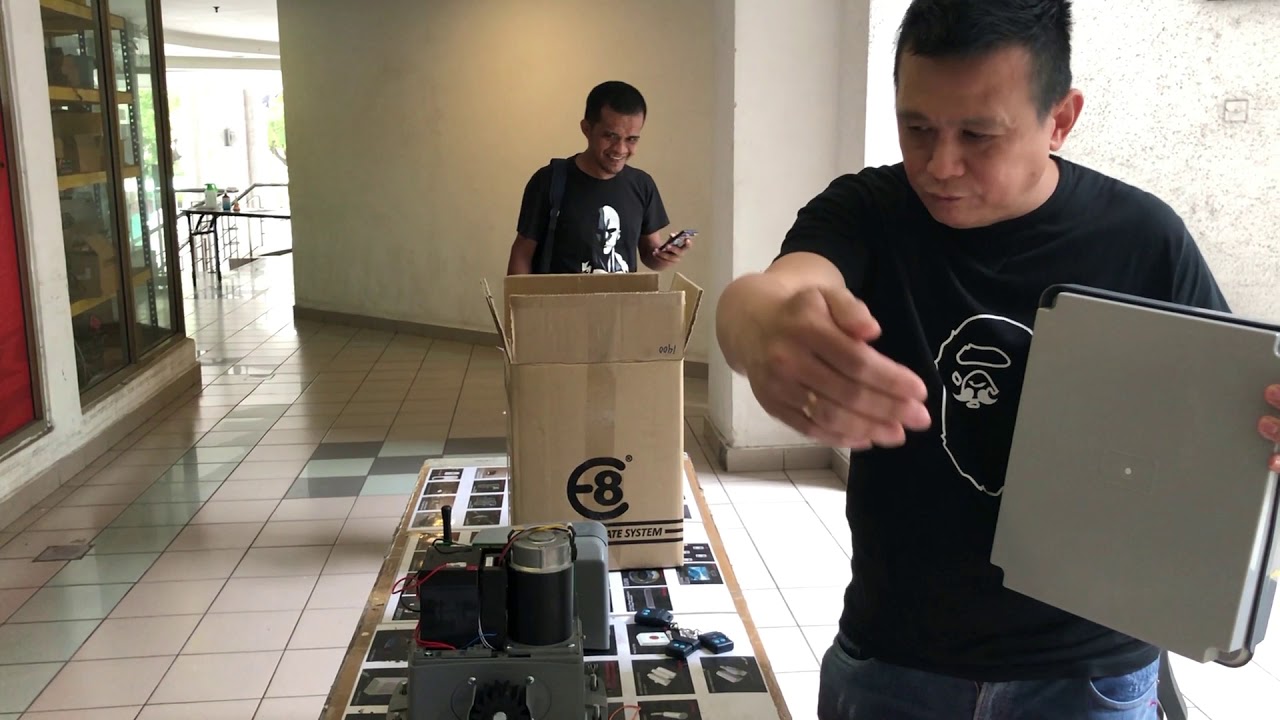 E8 Autogate Demo - E8 DC Sliding Gate System