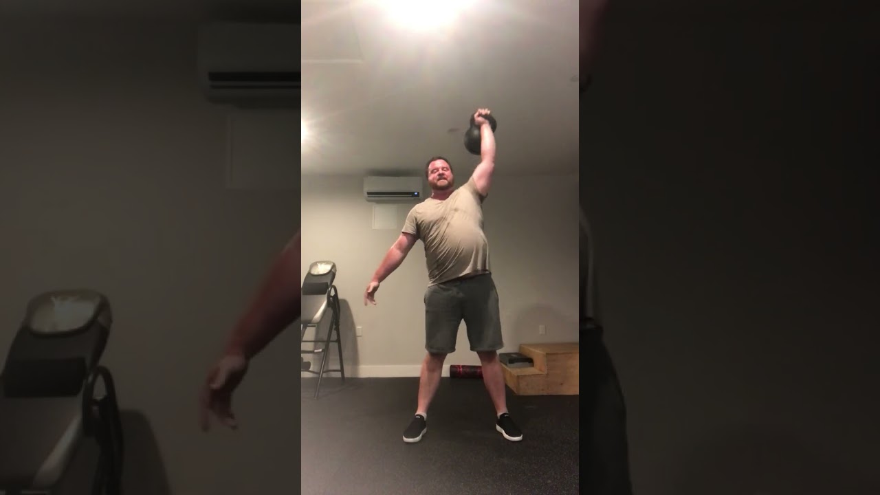 Kettlebell Clean and Press, Cleans, 44 kg Kettlebell