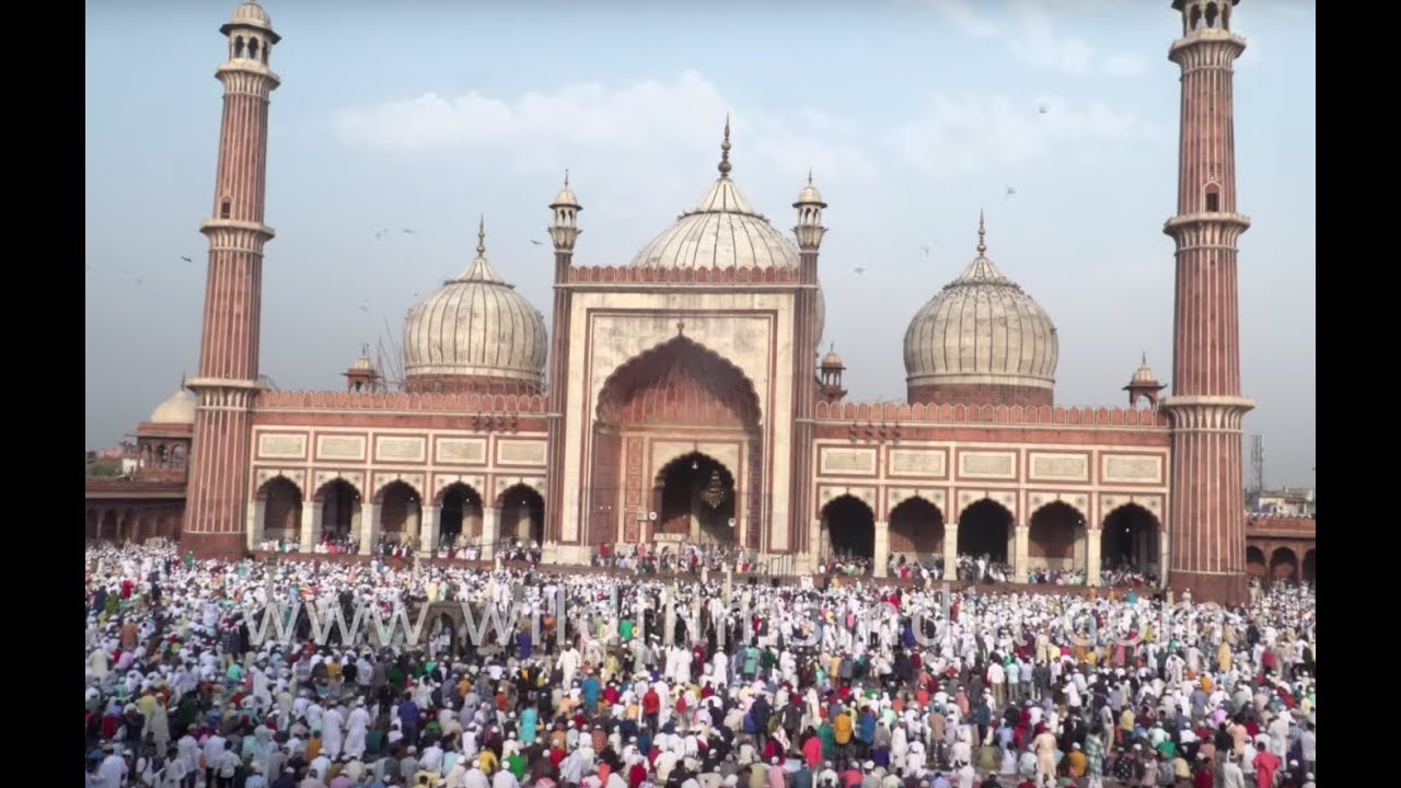 Celebration of peace and brotherhood in Jama Masjid: Eid 2019