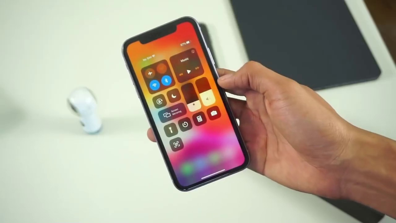 iPhone 11 A13 BIONIC CHIP