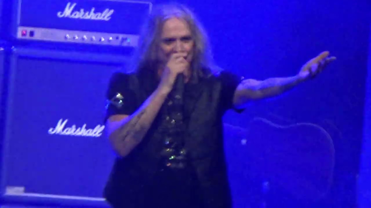 SEBASTIAN BACH - RATTLESNAKE SHAKE - EMORE THEATRE FILMED BY ROBERT J EDWARDS (EDDIE)