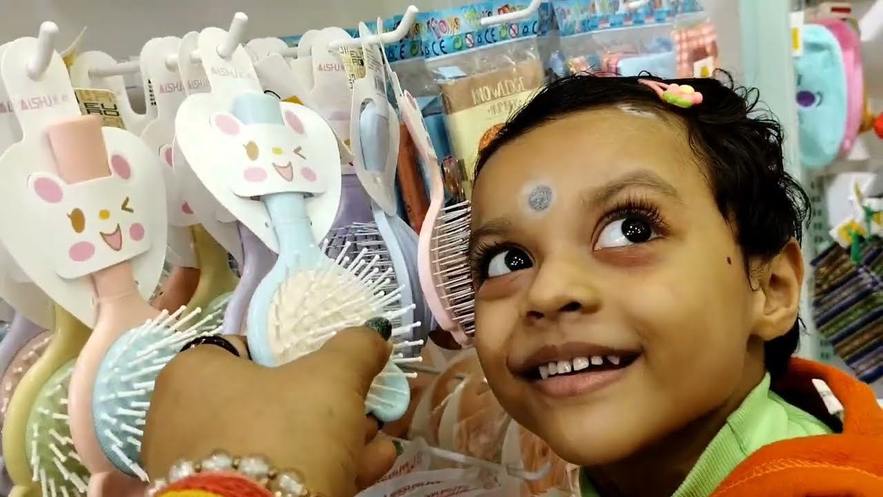  গুণগুণ সোনা আর দিদিকে নিয়ে চলে গেলাম নতুন দোকানে / সবাই মিলে ভাগ করে খাওয়ার আনন্দই আলাদা 
