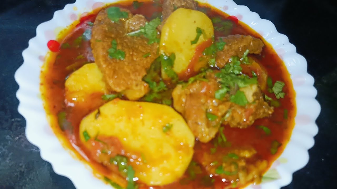 Mazedar Aloo Gosht ki Recipe 😋/लज़ीज़ आलू गोश्त की रेसिपी 😋