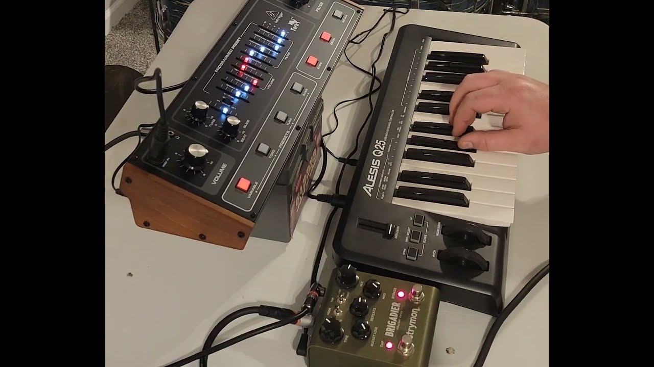 Behringer Toro Demo