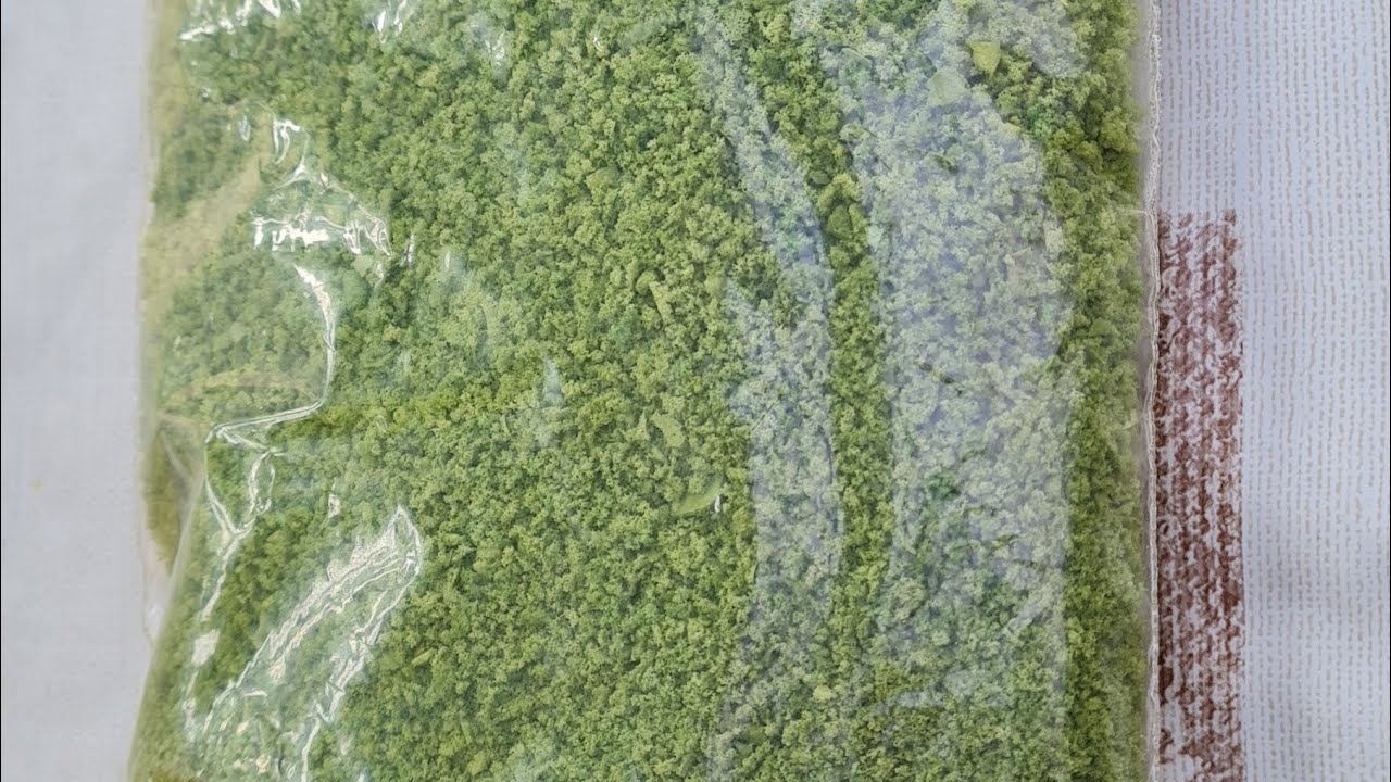 fabriquer facilement  du foliage pour buissons et arbres pour 1 euro