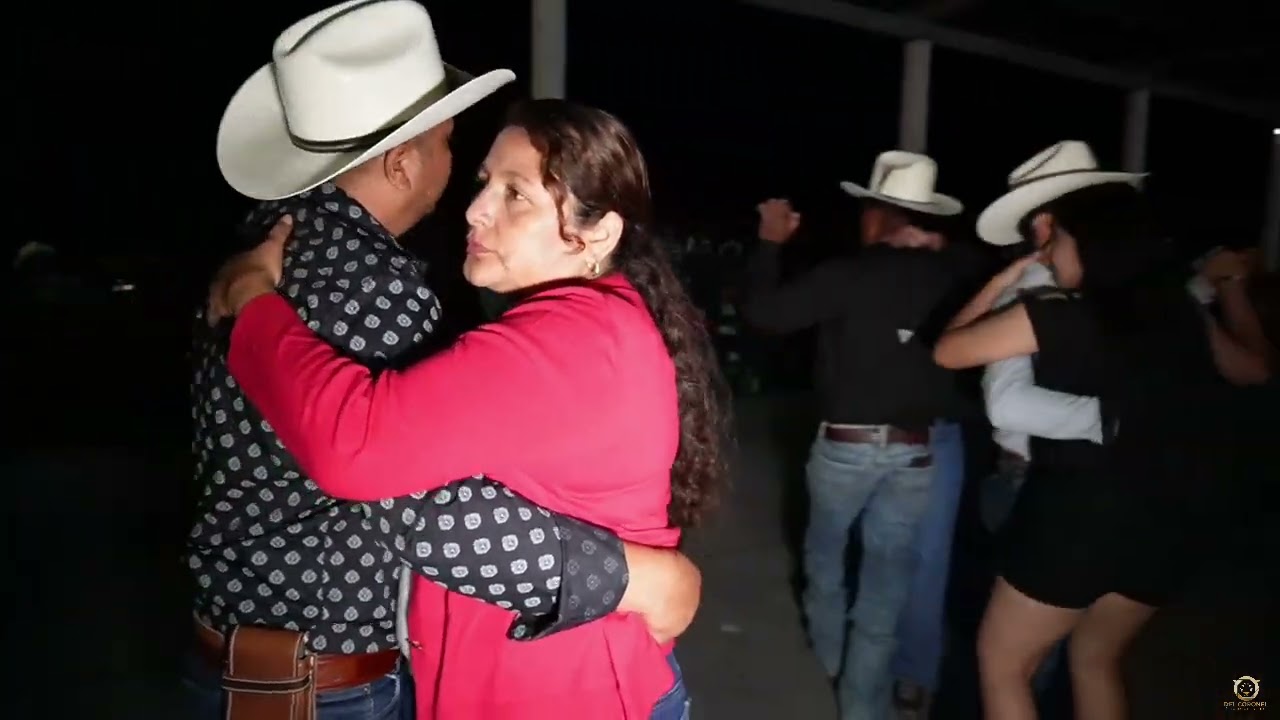 LOS BANDA JR EN EJ. PALOMAS FESTEJANDO EL BAUTIZO DE GERRARDO