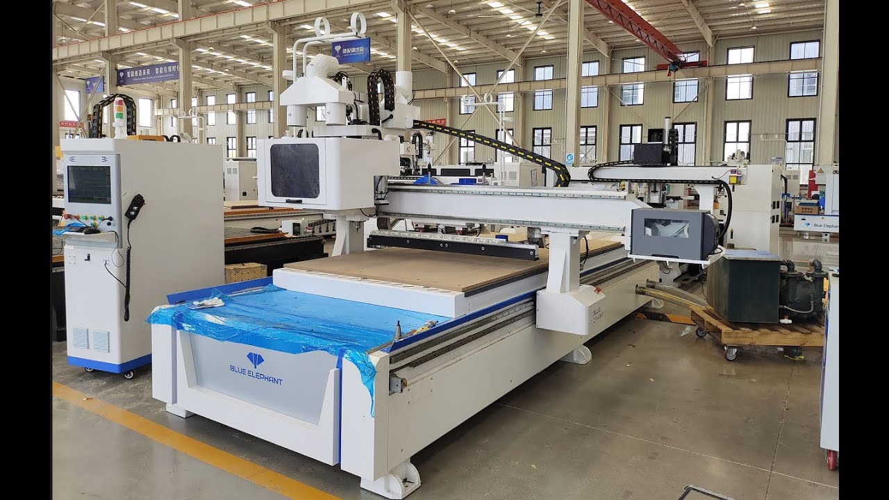 Blue Elephant 5*10ft auto loading and auto labeling machine beside gantry test video for US Customer