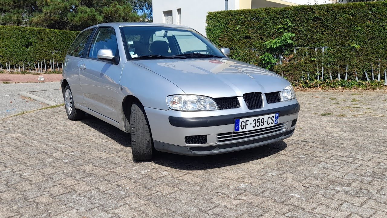SEAT IBIZA 2000 1,4 ESSENCE  71000KM