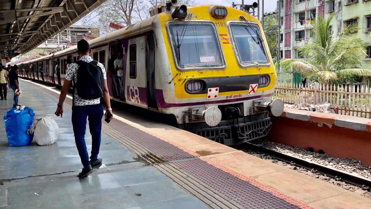 Diva Jn Railways Station Thane ll Mumbai Local Train Arrival and Departure from Diva Jn Station