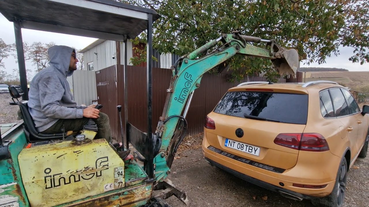 Cornel vrea sa imi distrugă Tuaregul cu un miniexcavator !