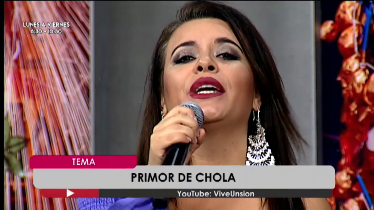Sandra Argudo interpreta Vasija de Barro y Primor de Chola “Homenaje a Cuenca”