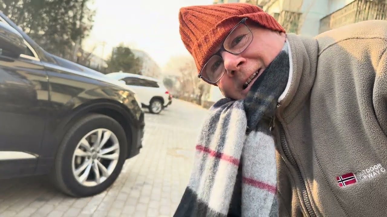 Тестирование видеокрепления для телефона на велосипеде в районе Чанпин, Пекин.