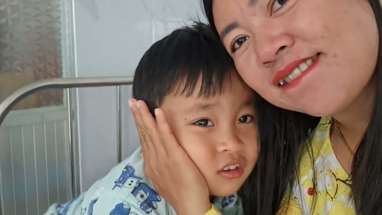 Chuột Bị Nóng Ho Sổ Mũi Nhiều Vá Nên Mẹ Chở Đi Bác Sỹ Khám Bệnh#ngocdieuvlog123#chuotdibacsykhambenh