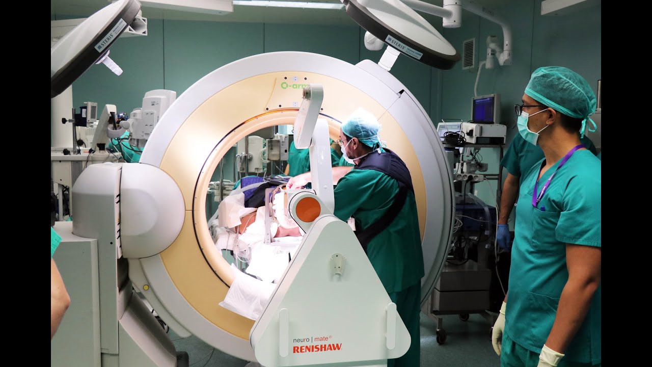 La Fe emplea un nuevo robot para las intervenciones de neurocirugía