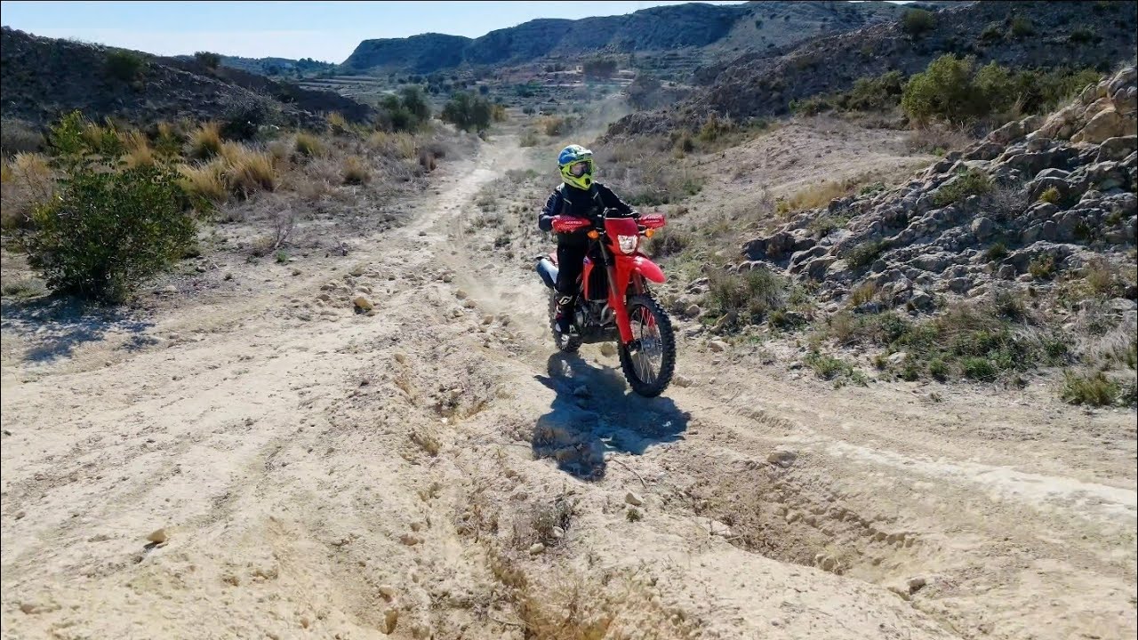 Probando el dji neo 2 seguimiento en moto