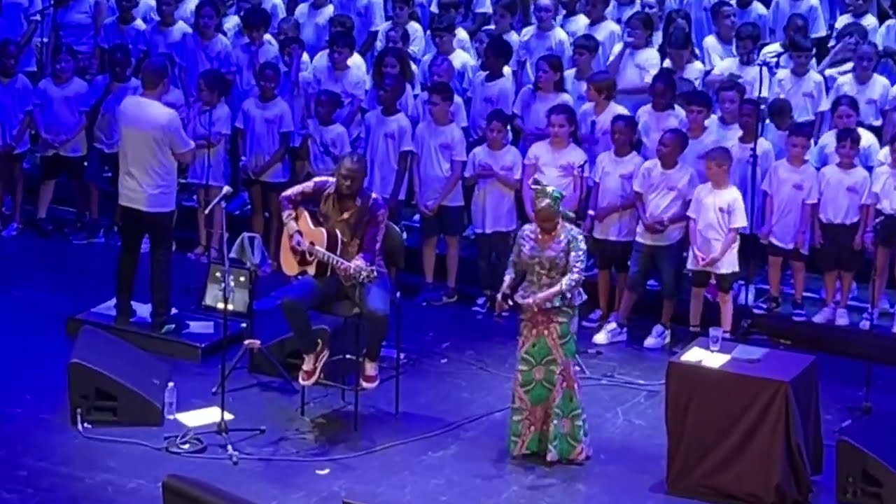 Angélique Kidjo &  l'Orchestre l'Opéra de Marseille