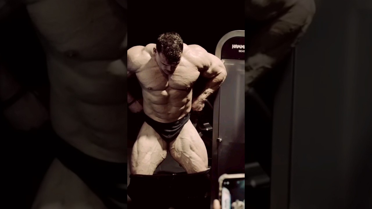 @emiromeragic1 1 Day out! check his Channel! #bodybuilding #muskelaufbau #ifbbpro