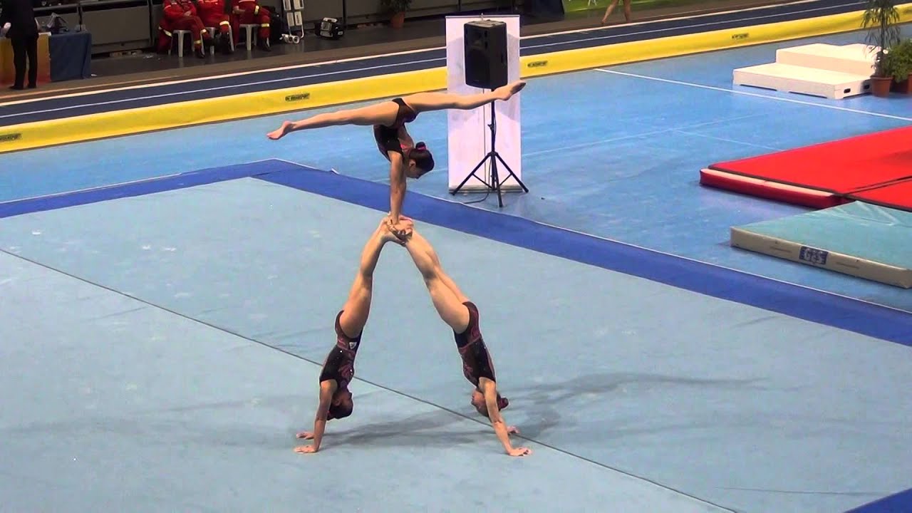 Mélanie Duarte Cruz, Manon Coen et Violaine Poulenard Statique CDF 2013