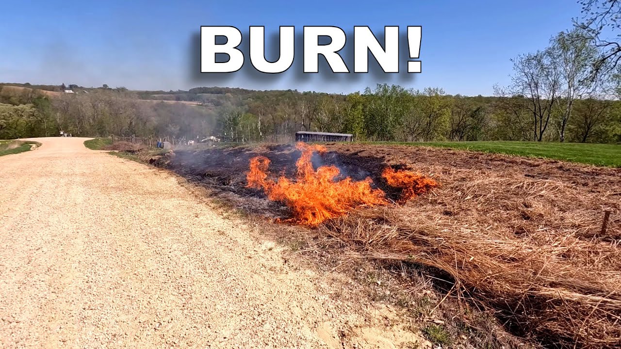 Сожжение сада канавы и прерии с высокой травой