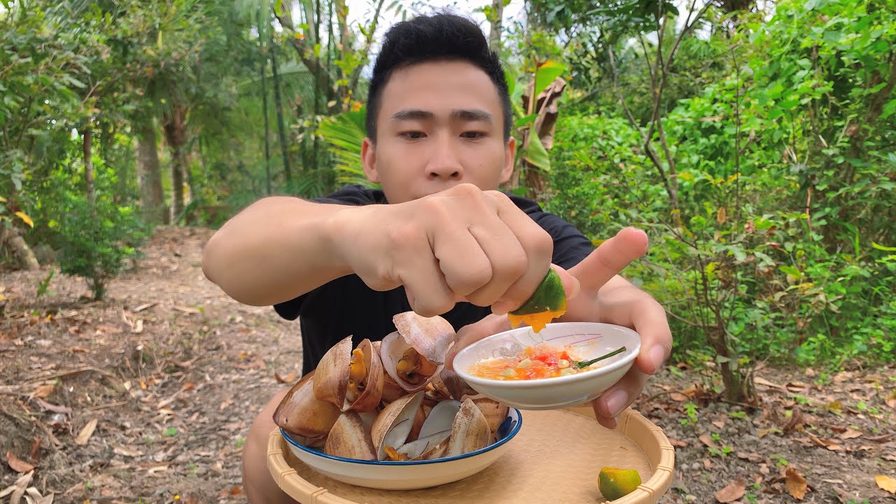 Lần Đầu Ăn Sò Sữa Chế Bến | Mukbang Ngon Bất Ngờ