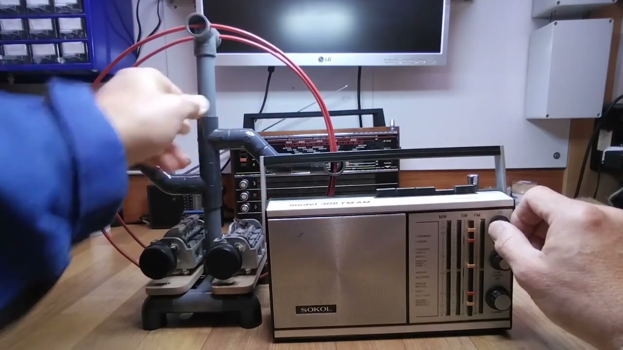 Настолна антена за КВ и радио Сокол 308 в домашни условия.