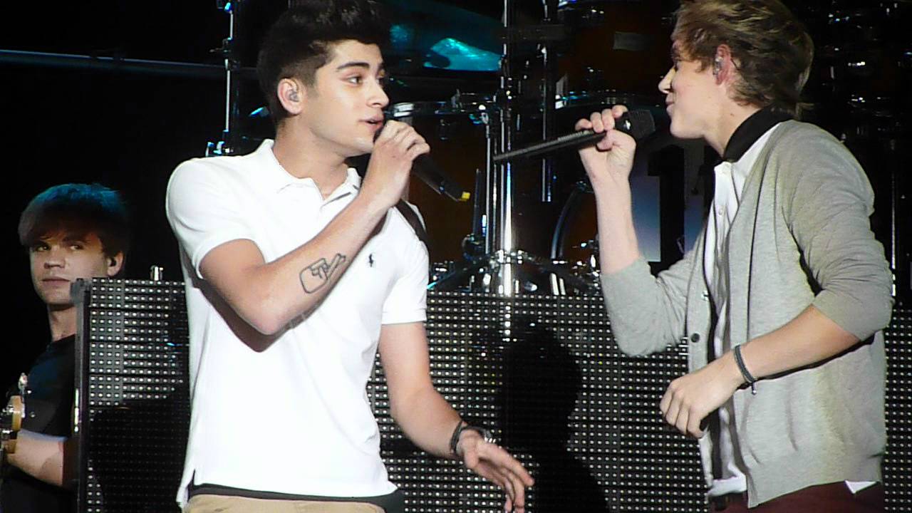 Shot For Me - One Direction Twitter Questions SJ, CA (HD)