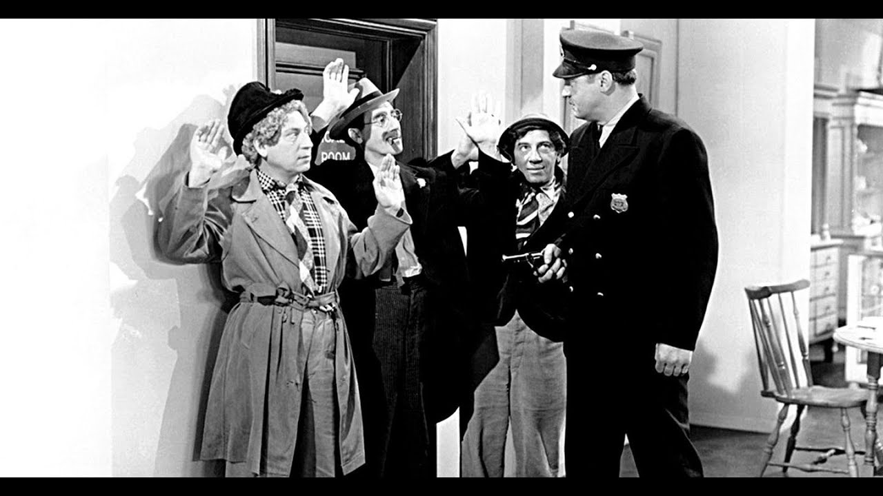 The Big Store (1941) MARX BROS  Tienda de locos WARPITER