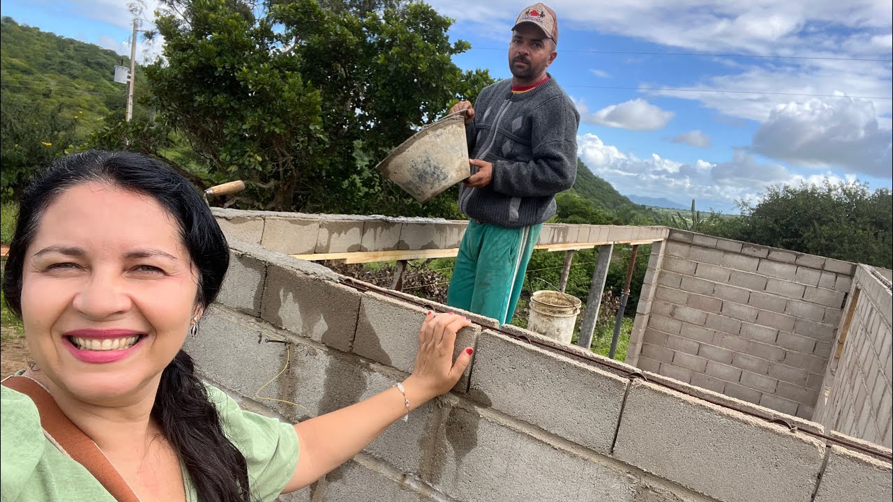 OBRAS EM WENDEL, MARIA, VERONICA E FAMÍLIA DO CIRCO