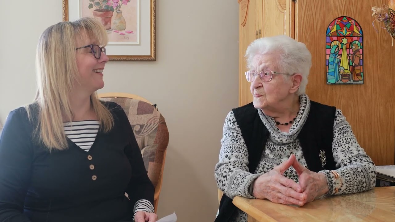 Une ancienne élève d'Émilie Bordeleau Pronovost. Elle a 98 ans.