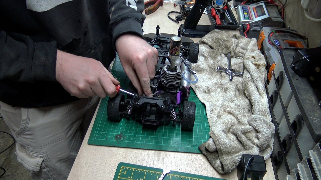 HPI RS4 Nitro BMW E30 Spur Gear & Rebuild