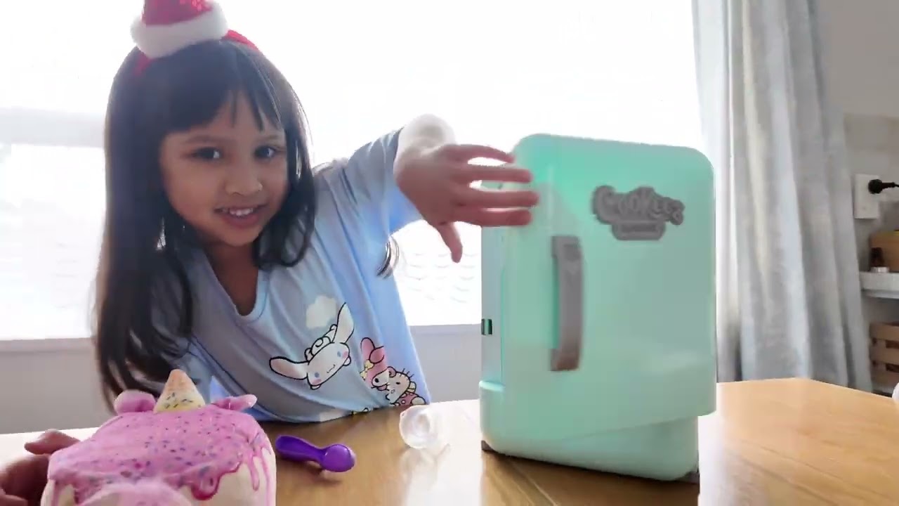 Cookeez Makery Fridge Freezer Friend! #cookeezmakery  #kidreview #kidstoys