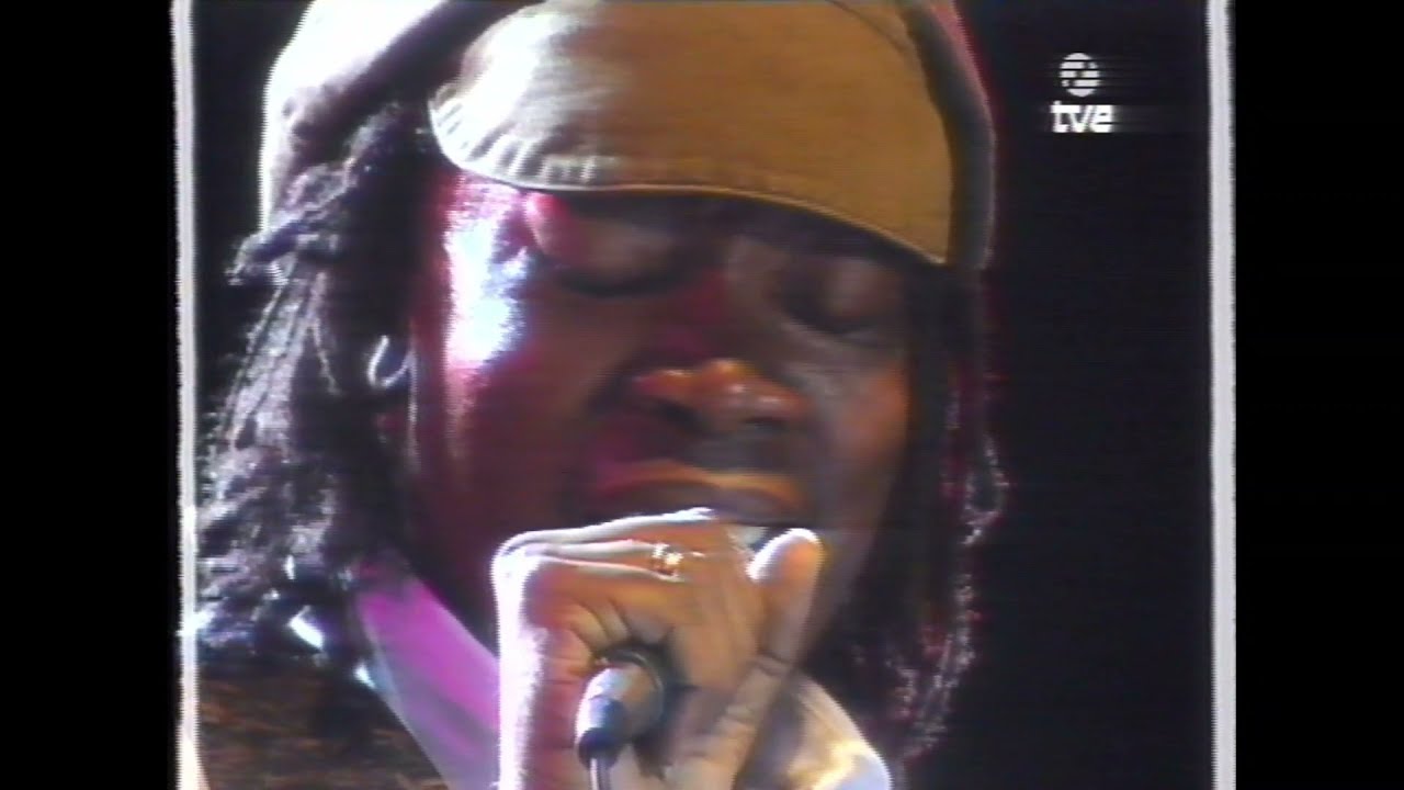 Milton Nascimento -  Maria Maria (Live - ao vivo)