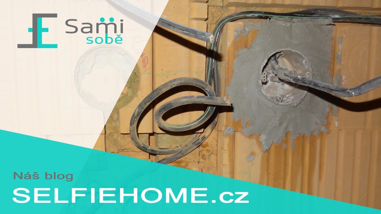 Sádrování elektroinstalační krabice | Sami Sobě