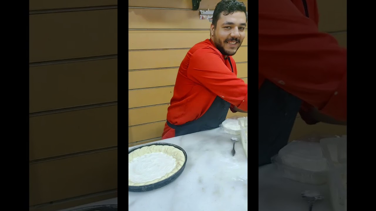 طريقه عمل البيتزا الايطالي ستافت كراست بطعم مكس جبن ♥️👌