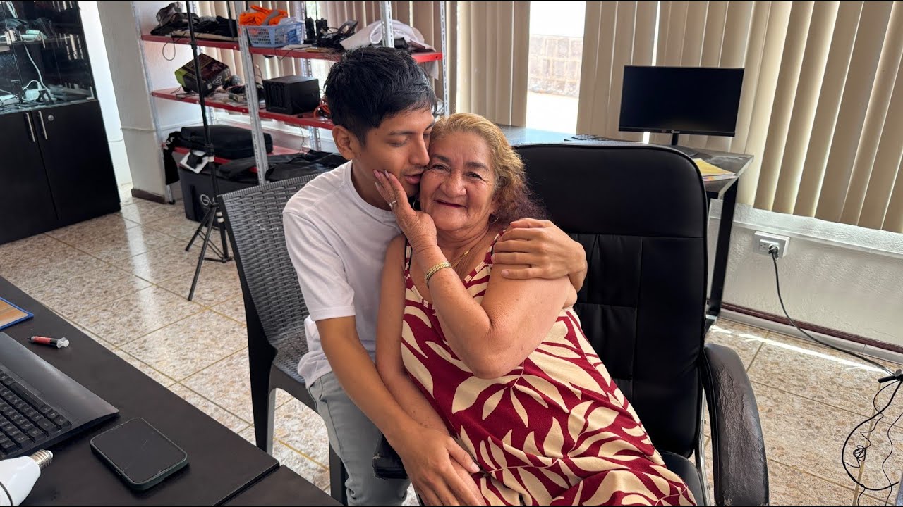 Le ofrecí un aumento de sueldo a cambio de esto